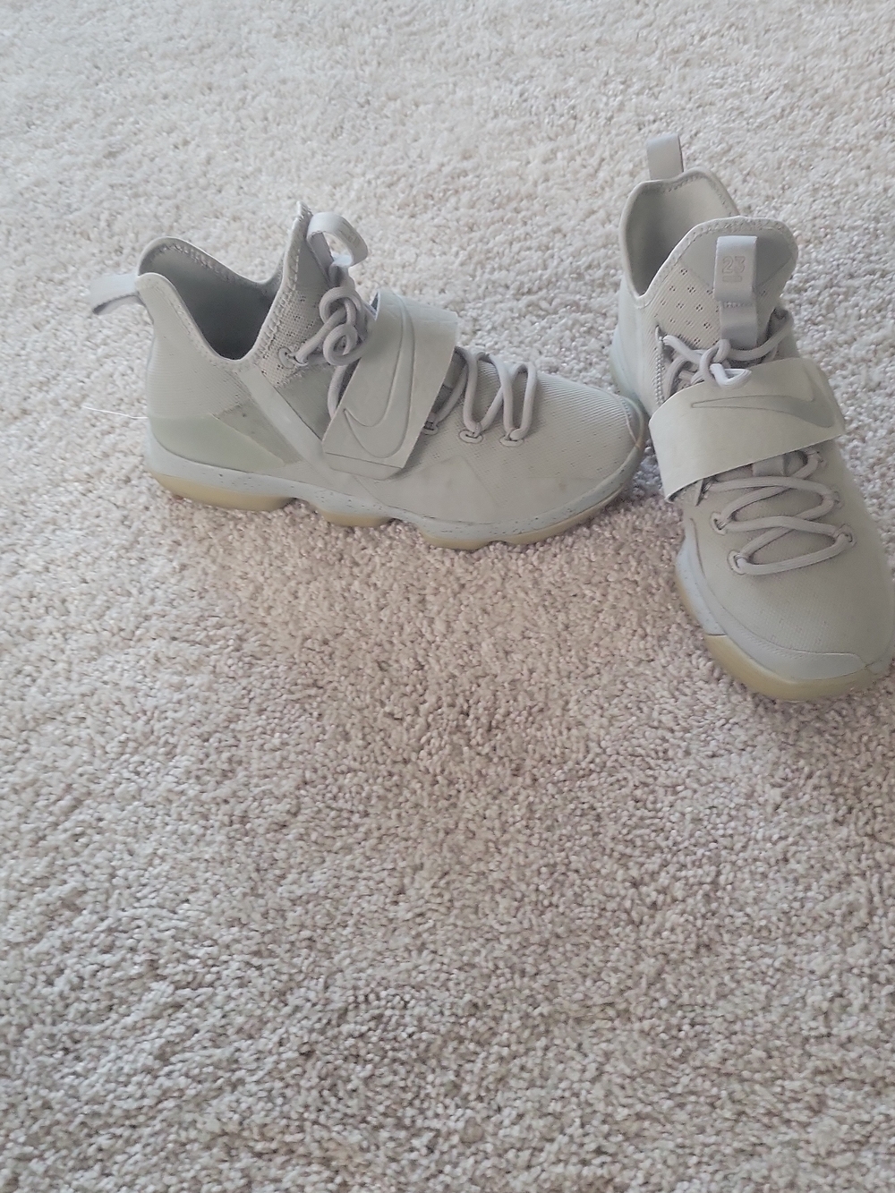 Nike Men's Mid-Top Sneakers in Light Gray